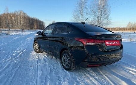 Hyundai Solaris II рестайлинг, 2021 год, 1 850 000 рублей, 4 фотография