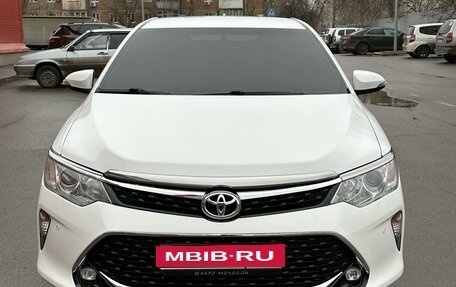 Toyota Camry, 2017 год, 1 850 000 рублей, 12 фотография