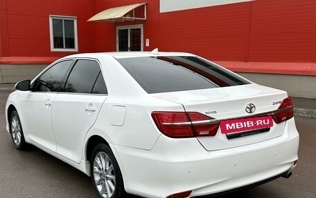 Toyota Camry, 2017 год, 1 850 000 рублей, 11 фотография