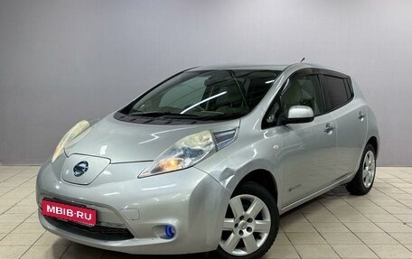 Nissan Leaf I, 2011 год, 650 000 рублей, 1 фотография