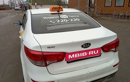 KIA Rio III рестайлинг, 2016 год, 800 000 рублей, 14 фотография