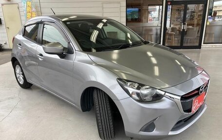 Mazda Demio IV, 2014 год, 832 000 рублей, 3 фотография