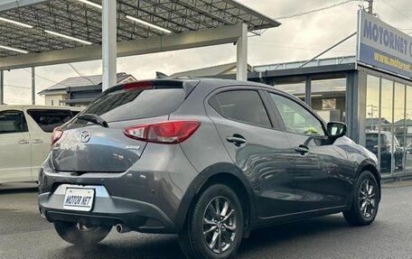 Mazda Demio IV, 2015 год, 854 000 рублей, 2 фотография