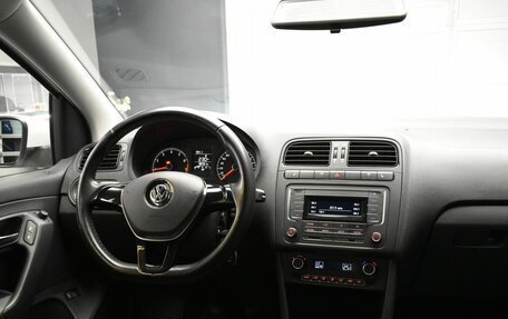 Volkswagen Polo VI (EU Market), 2016 год, 1 099 000 рублей, 11 фотография