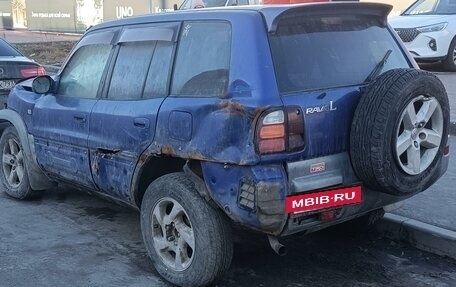 Toyota RAV4, 1998 год, 200 000 рублей, 4 фотография