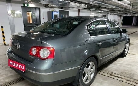 Volkswagen Passat B6, 2006 год, 600 000 рублей, 3 фотография