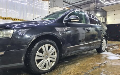 Volkswagen Passat B6, 2005 год, 670 000 рублей, 4 фотография