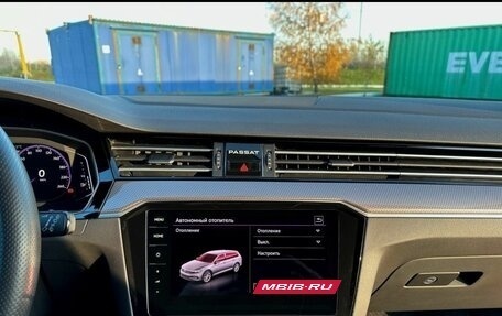 Volkswagen Passat B8 рестайлинг, 2020 год, 4 400 000 рублей, 18 фотография