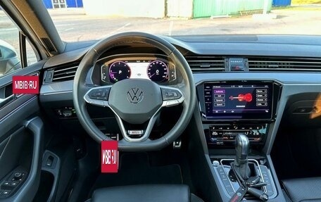 Volkswagen Passat B8 рестайлинг, 2020 год, 4 400 000 рублей, 16 фотография