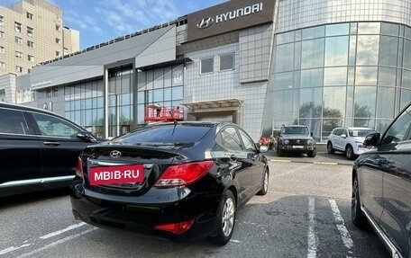 Hyundai Solaris II рестайлинг, 2015 год, 860 000 рублей, 6 фотография