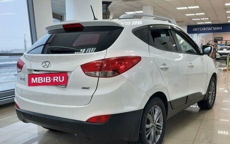 Hyundai ix35 I рестайлинг, 2013 год, 1 350 000 рублей, 4 фотография