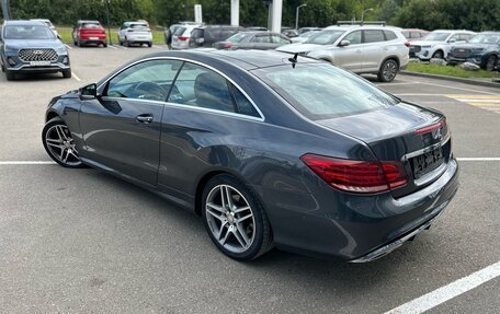 Mercedes-Benz E-Класс, 2013 год, 2 100 000 рублей, 6 фотография