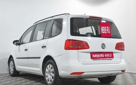 Volkswagen Touran III, 2014 год, 745 000 рублей, 7 фотография