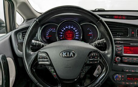 KIA cee'd III, 2013 год, 1 290 000 рублей, 23 фотография