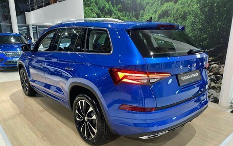 Skoda Kodiaq I, 2023 год, 5 250 000 рублей, 3 фотография