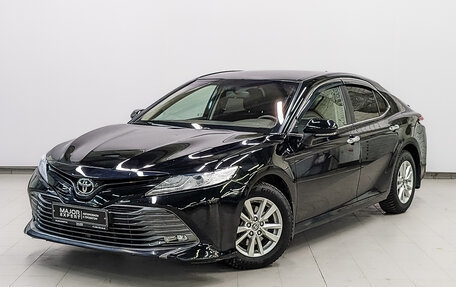 Toyota Camry, 2021 год, 2 730 000 рублей, 1 фотография