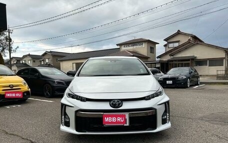 Toyota Prius IV XW50, 2022 год, 1 750 001 рублей, 3 фотография