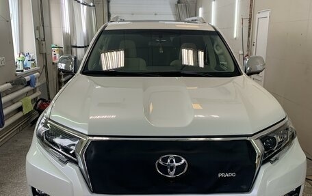 Toyota Land Cruiser Prado 150 рестайлинг 2, 2020 год, 5 750 000 рублей, 18 фотография