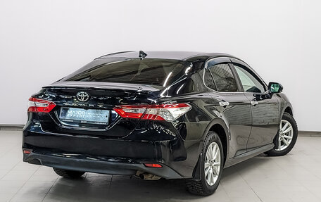 Toyota Camry, 2021 год, 2 730 000 рублей, 5 фотография