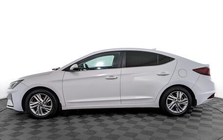 Hyundai Elantra VI рестайлинг, 2019 год, 1 800 000 рублей, 8 фотография