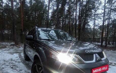 Mitsubishi Outlander III рестайлинг 3, 2008 год, 1 247 000 рублей, 1 фотография