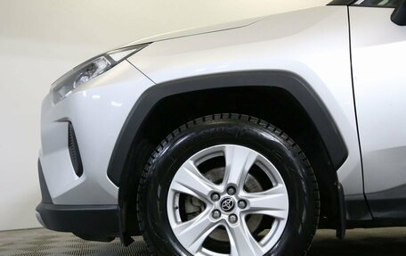 Toyota RAV4, 2020 год, 3 045 000 рублей, 9 фотография