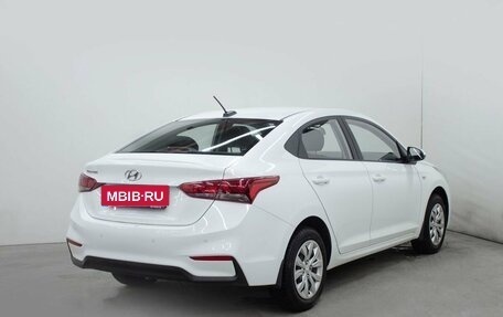 Hyundai Solaris II рестайлинг, 2018 год, 1 336 700 рублей, 4 фотография