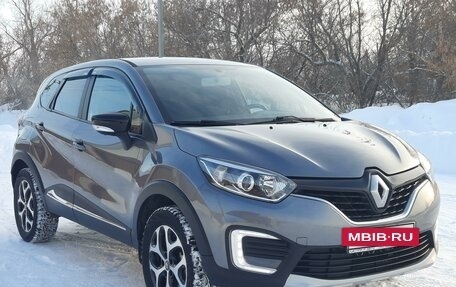 Renault Kaptur I рестайлинг, 2017 год, 1 690 000 рублей, 7 фотография