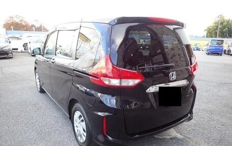 Honda Freed II, 2021 год, 1 250 000 рублей, 3 фотография