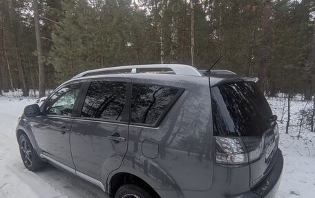 Mitsubishi Outlander III рестайлинг 3, 2008 год, 1 247 000 рублей, 14 фотография