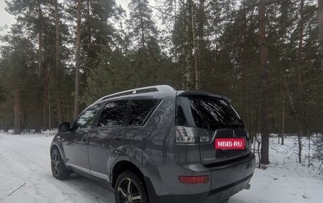 Mitsubishi Outlander III рестайлинг 3, 2008 год, 1 247 000 рублей, 6 фотография