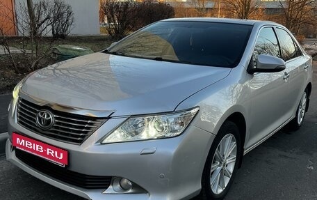 Toyota Camry, 2013 год, 1 700 000 рублей, 3 фотография