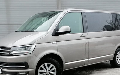 Volkswagen Multivan T6 рестайлинг, 2016 год, 3 429 000 рублей, 1 фотография