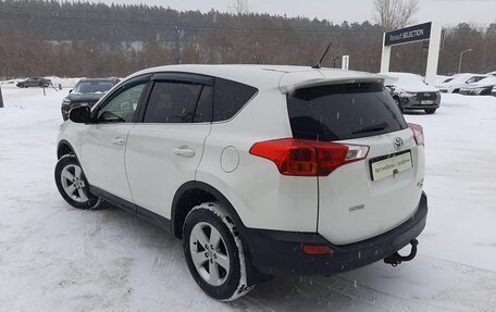 Toyota RAV4, 2013 год, 1 960 000 рублей, 7 фотография