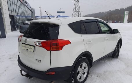 Toyota RAV4, 2013 год, 1 960 000 рублей, 9 фотография