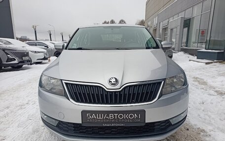 Skoda Rapid I, 2018 год, 1 380 000 рублей, 2 фотография