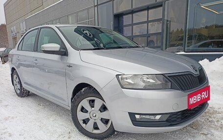 Skoda Rapid I, 2018 год, 1 380 000 рублей, 3 фотография