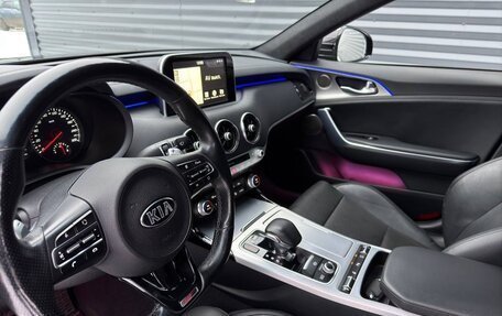 KIA Stinger I, 2018 год, 3 150 000 рублей, 12 фотография