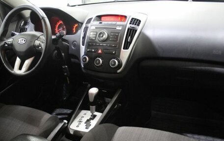 KIA cee'd I рестайлинг, 2011 год, 990 000 рублей, 10 фотография