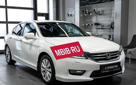 Honda Accord IX рестайлинг, 2013 год, 2 099 000 рублей, 3 фотография