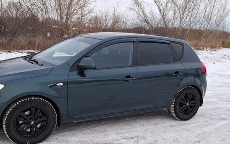 KIA cee'd I рестайлинг, 2008 год, 700 000 рублей, 12 фотография