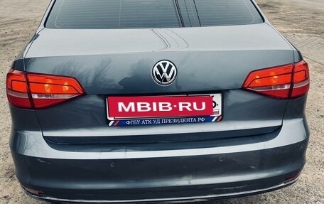 Volkswagen Jetta VI, 2014 год, 1 380 000 рублей, 2 фотография