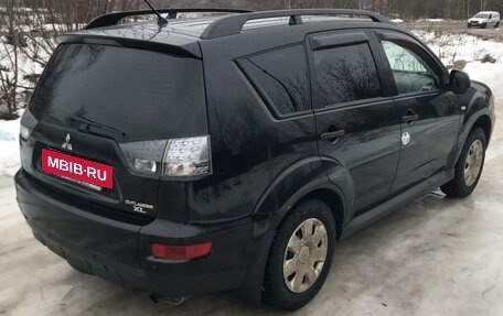 Mitsubishi Outlander III рестайлинг 3, 2010 год, 1 030 000 рублей, 3 фотография