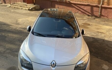 Renault Megane III, 2013 год, 1 050 000 рублей, 3 фотография