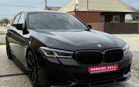 BMW 5 серия, 2019 год, 5 600 000 рублей, 5 фотография