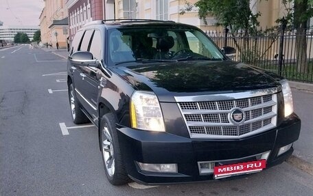 Cadillac Escalade III, 2013 год, 3 000 000 рублей, 2 фотография