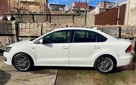 Volkswagen Polo VI (EU Market), 2015 год, 1 400 000 рублей, 8 фотография