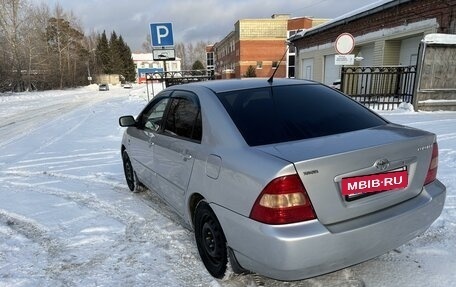 Toyota Corolla, 2004 год, 720 000 рублей, 3 фотография