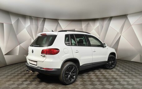 Volkswagen Tiguan I, 2016 год, 1 578 000 рублей, 2 фотография