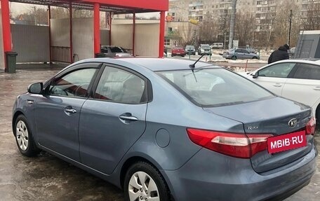 KIA Rio III рестайлинг, 2013 год, 980 000 рублей, 10 фотография